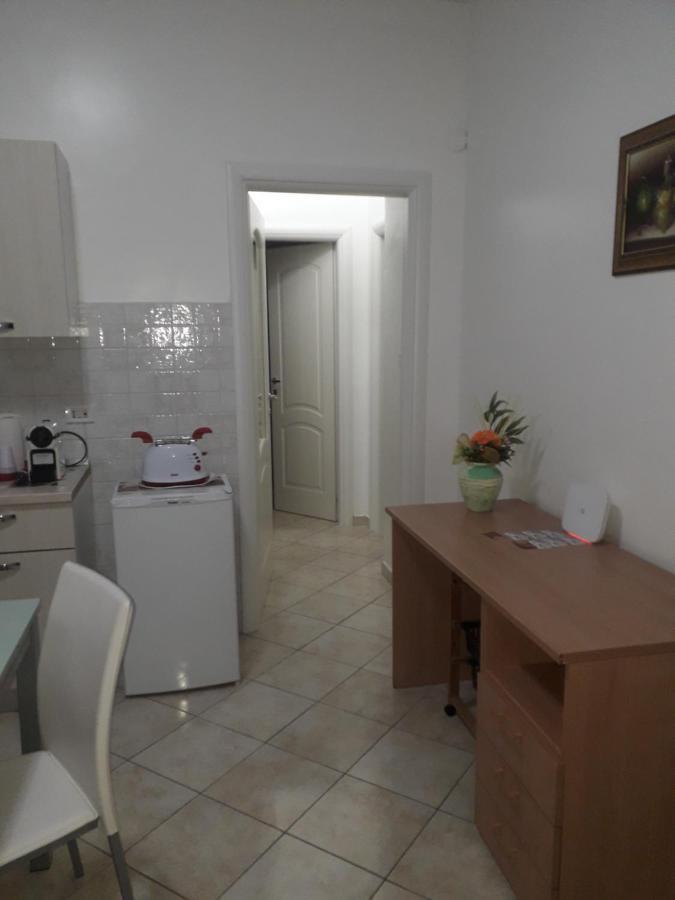Apartment La Maison Мессіна Екстер'єр фото